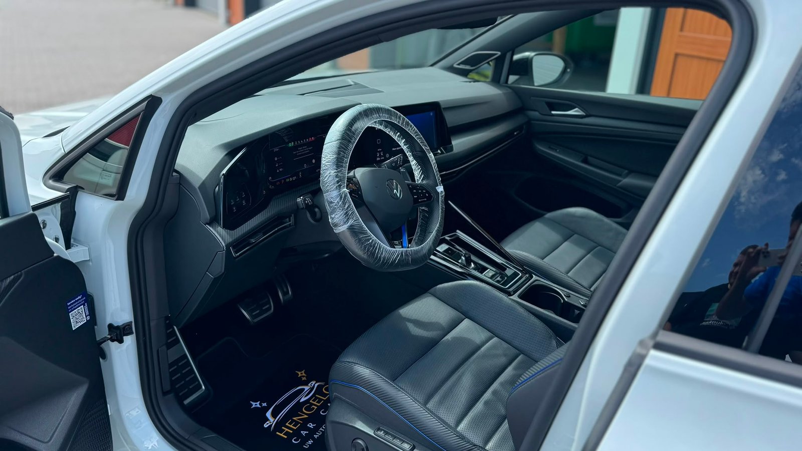 VW Golf 8R