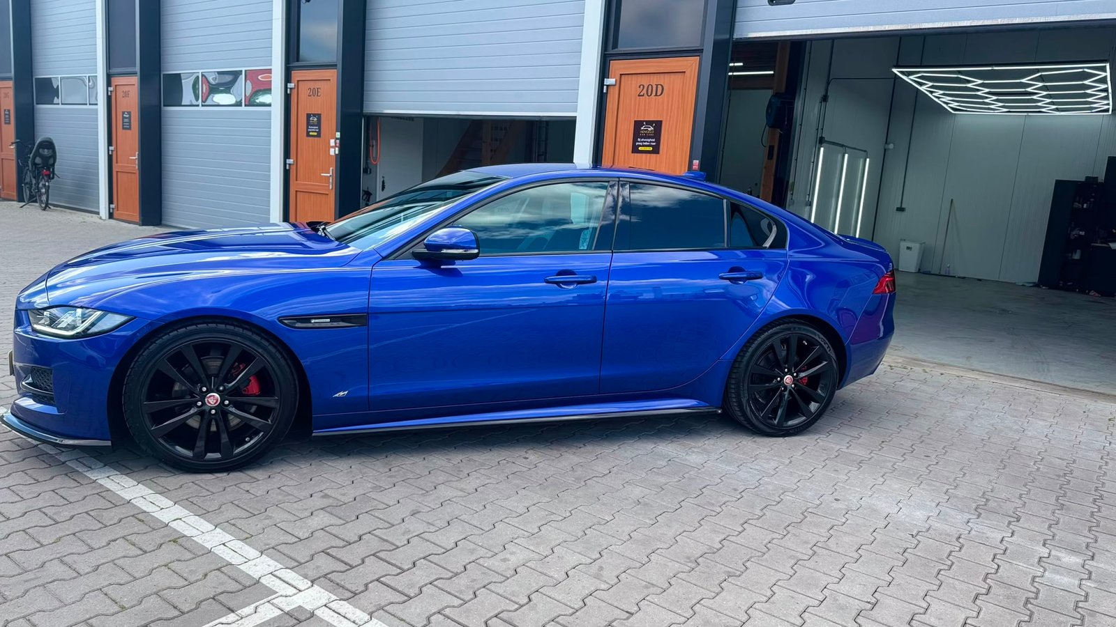 Jaguar Wrap